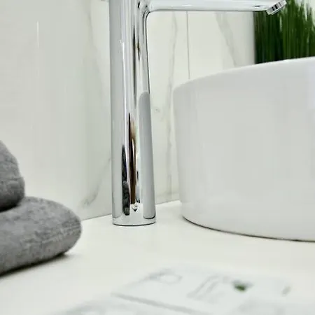 Premium By Hi5- Roekk Szilard 3 Bedroom Lägenhet Budapest