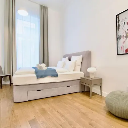 Premium By Hi5- Roekk Szilard 3 Bedroom * בודפשט